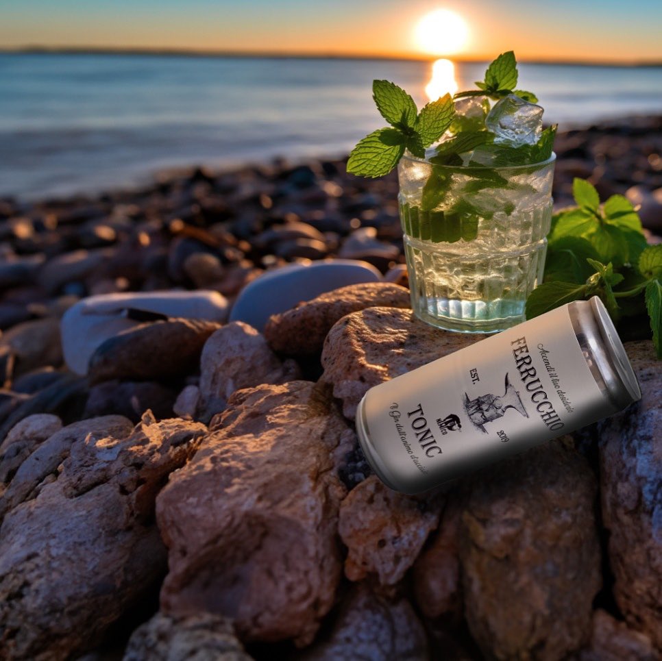 Gin Ferrucchio al tramonto